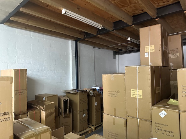 To Let commercial Property for Rent in Maitland Western Cape